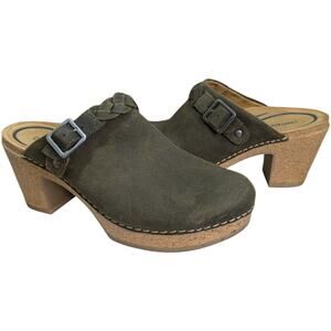 Aetrex Olive Green Suede Mules
